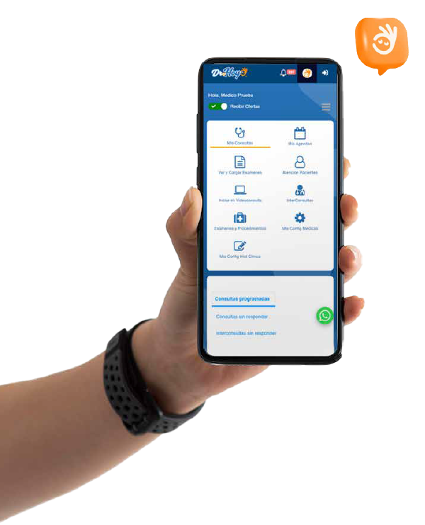 Holding-DoctorHoy-Mobile